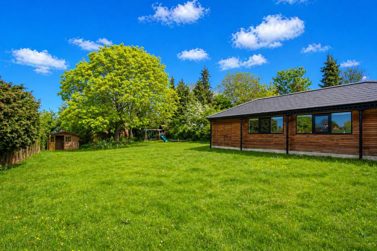 Roundwood Way, Banstead